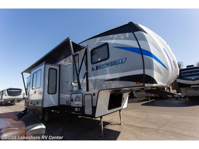 2019 Forest River Arctic Wolf 305ML6 RV for Sale in Muskegon, MI 49442