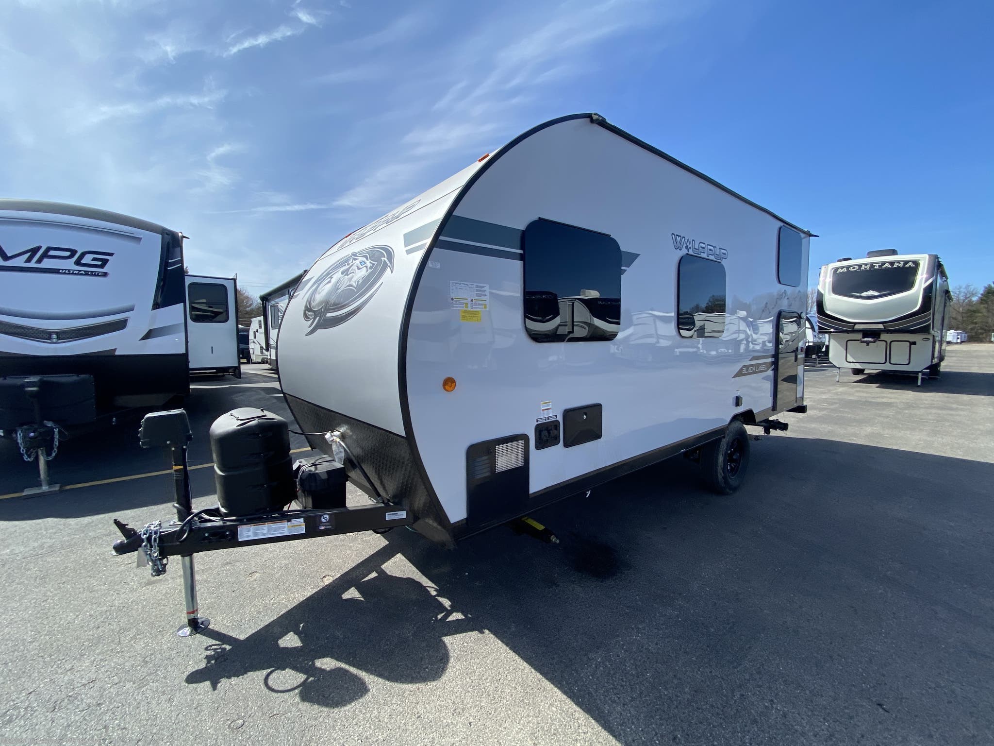 2021 Forest River Wolf Pup 16BHSBL Black Label RV for Sale in Muskegon