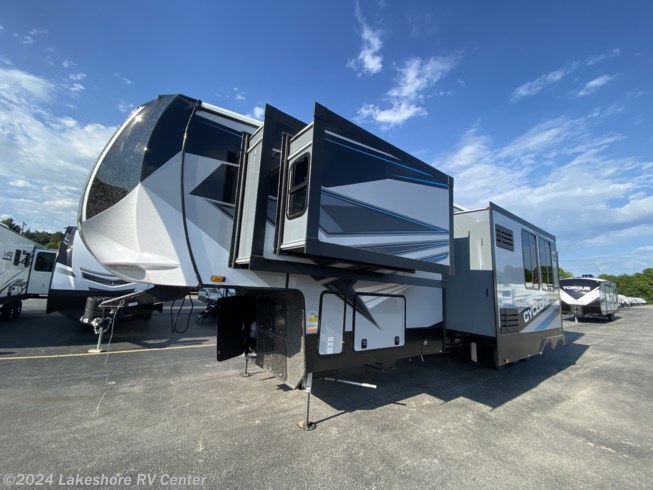 2021 Cyclone 4007 by Heartland from Lakeshore RV Center in Muskegon, Michigan