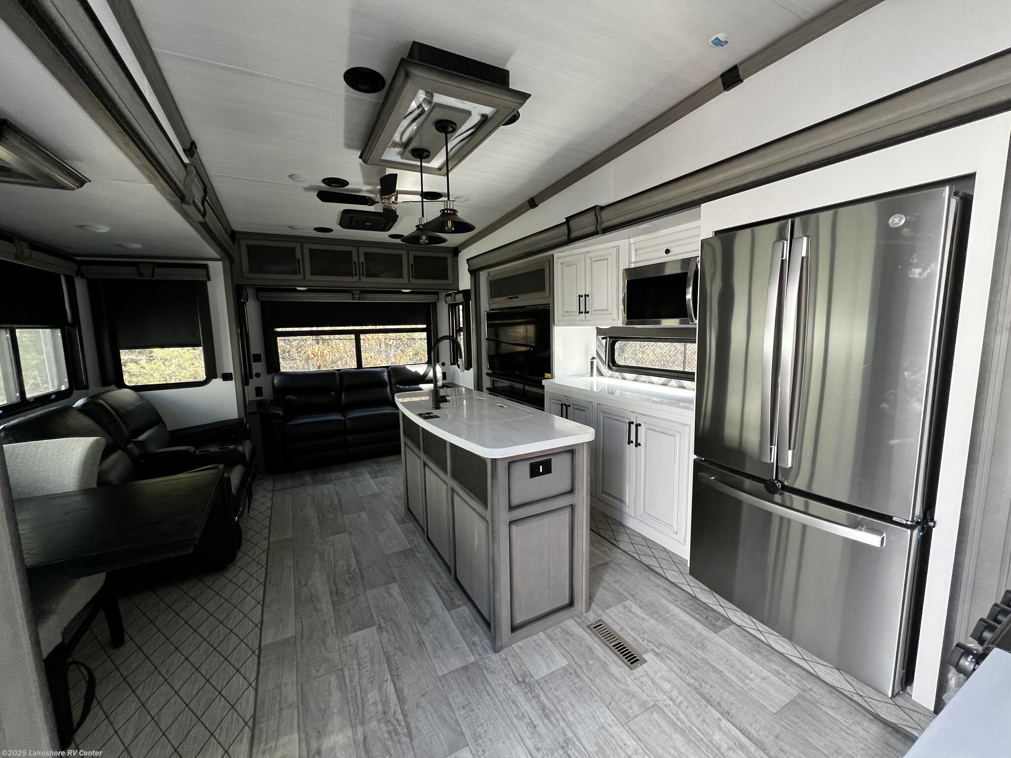 2022 Keystone Montana 3231CK RV for Sale in Muskegon, MI 49442 | 30449 ...