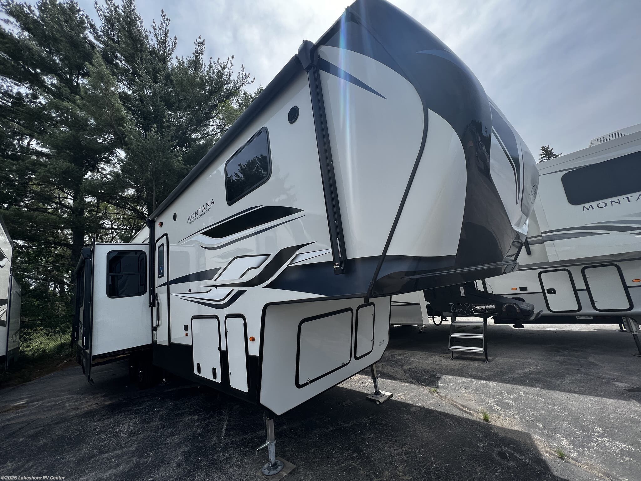 2022 Keystone Montana High Country 351BH RV for Sale in Muskegon, MI ...