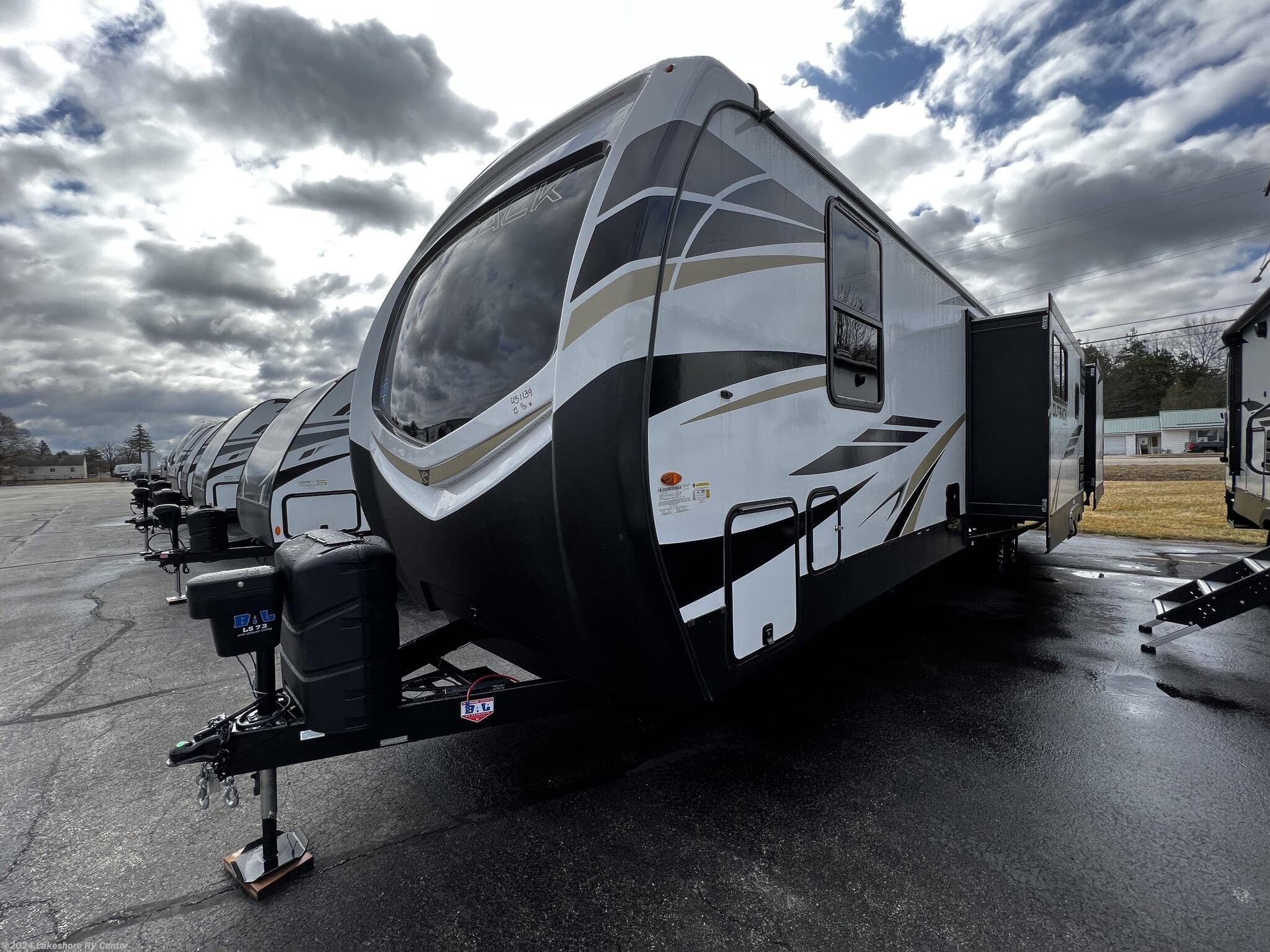 2022 Keystone Outback 340BH RV for Sale in Muskegon, MI 49442 30421