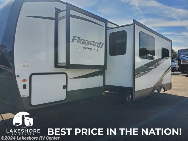 2024 Forest River Flagstaff Super Lite 26RBWS - New Travel Trailer For Sale by Lakeshore RV Center in Muskegon, Michigan