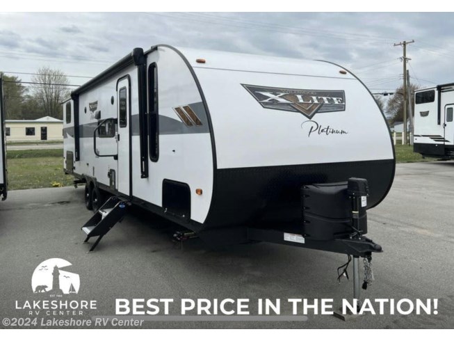 2024 Forest River Wildwood X-Lite 273QBXLX - New Travel Trailer For Sale by Lakeshore RV Center in Muskegon, Michigan
