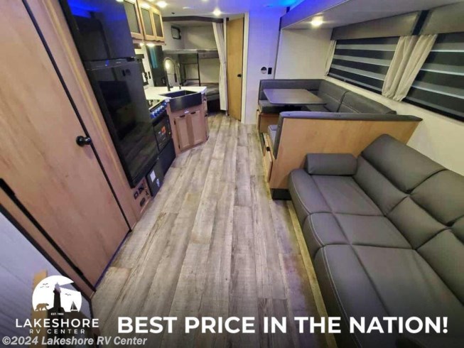 2024 Forest River Grey Wolf 27DBH - New Travel Trailer For Sale by Lakeshore RV Center in Muskegon, Michigan
