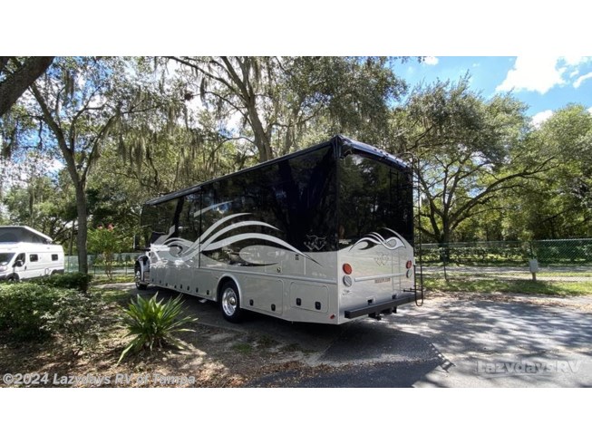 New 2022 Nexus Wraith 35W available in Seffner, Florida