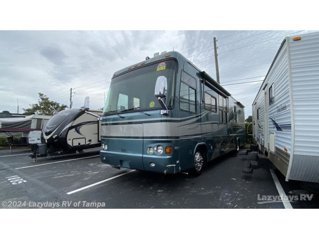2006 Safari Cheetah 38PDQ - Used Class A For Sale by Lazydays RV of Tampa in Seffner, Florida