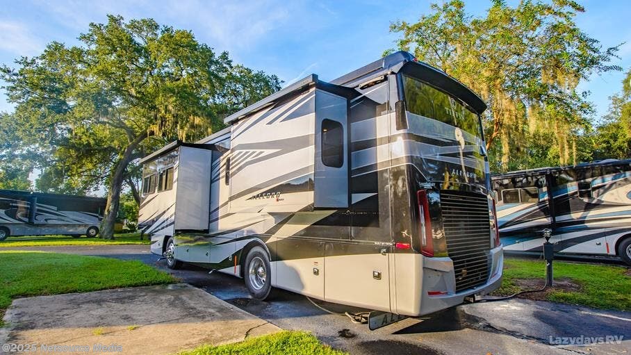 2023 Tiffin Allegro Red 360 33 AA RV for Sale in Seffner, FL 33584