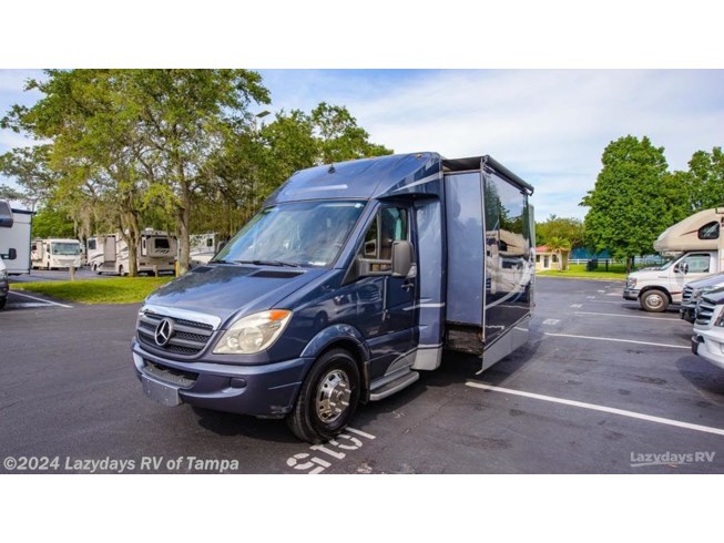 Used 2010 Leisure Travel Unity U24MB available in Seffner, Florida