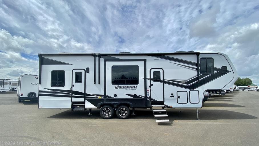 2023 Grand Design Momentum GClass 320G RV for Sale in Seffner, FL