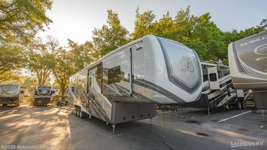 2023 DRV Mobile Suites MS Orlando RV for Sale in Seffner, FL 33584