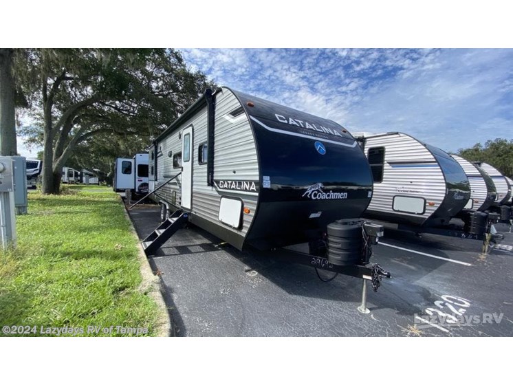 New 24 Coachmen Catalina Legacy Edition 293QBCK available in Seffner, Florida