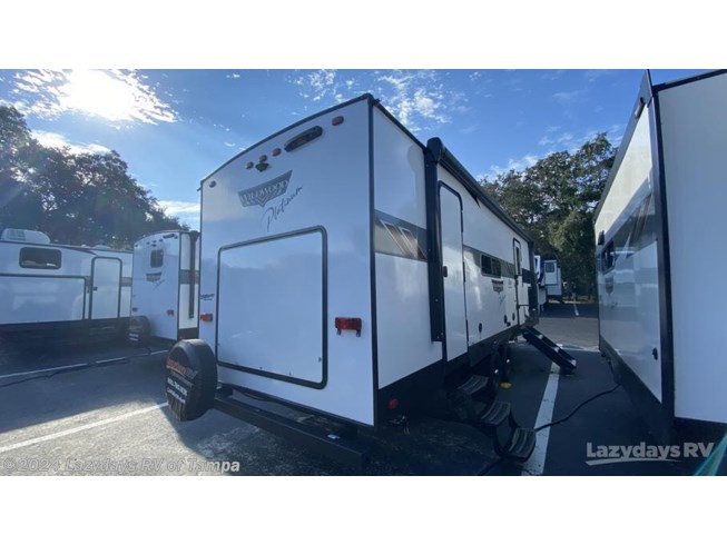 2024 Forest River Wildwood 28FKG - New Travel Trailer For Sale by Lazydays RV of Tampa in Seffner, Florida