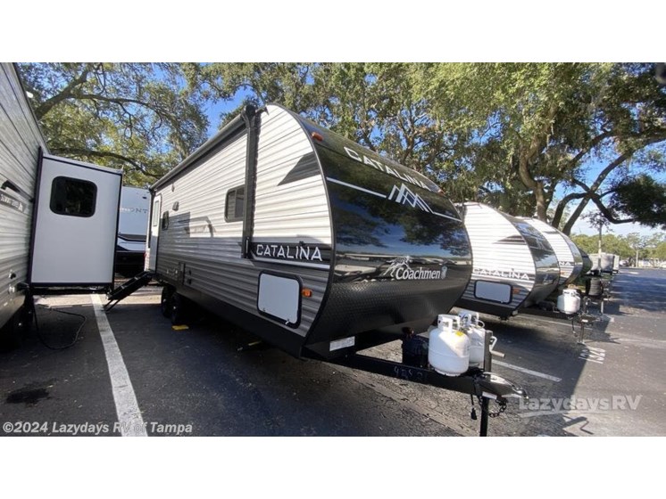 New 24 Coachmen Catalina Summit Series 8 231MKS available in Seffner, Florida
