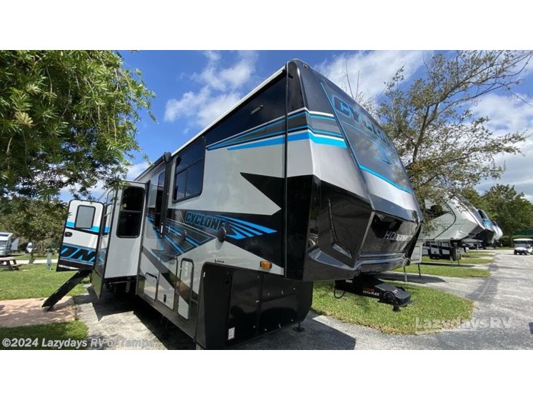New 2024 Heartland Cyclone 4006 available in Seffner, Florida