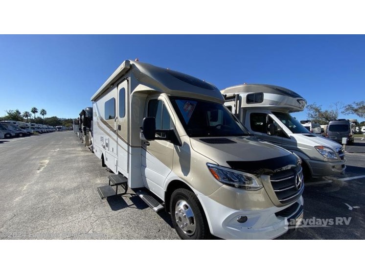 Used 2021 Renegade Vienna 25RML available in Seffner, Florida