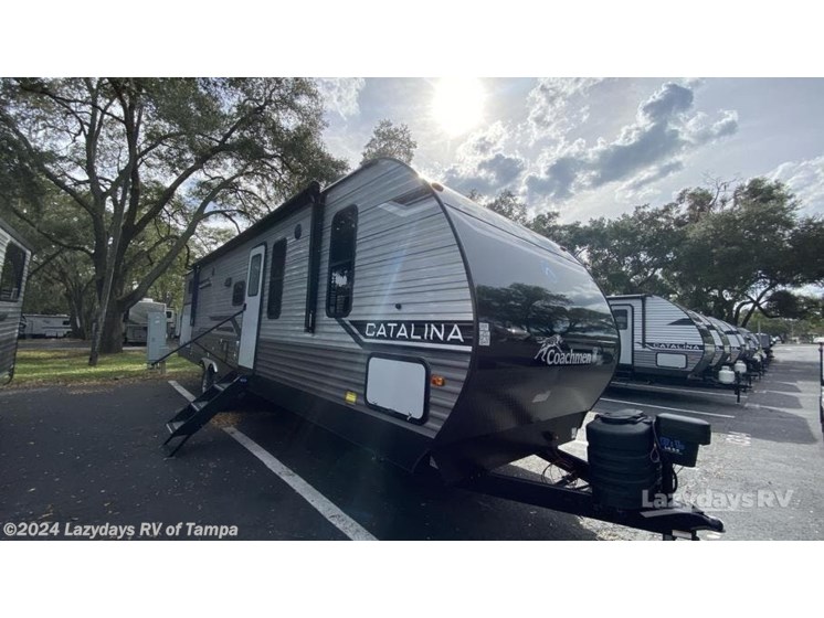 New 24 Coachmen Catalina Legacy Edition 343BHTS available in Seffner, Florida