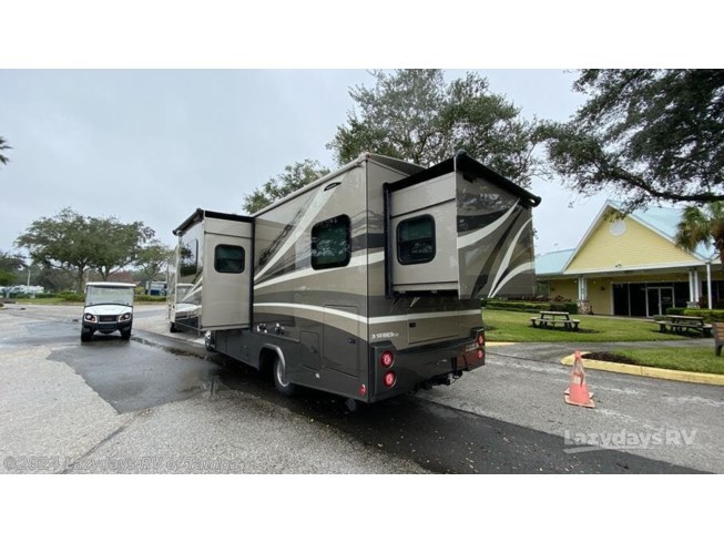 2024 Isata 3 Series 24RW by Dynamax Corp from Lazydays RV of Tampa in Seffner, Florida
