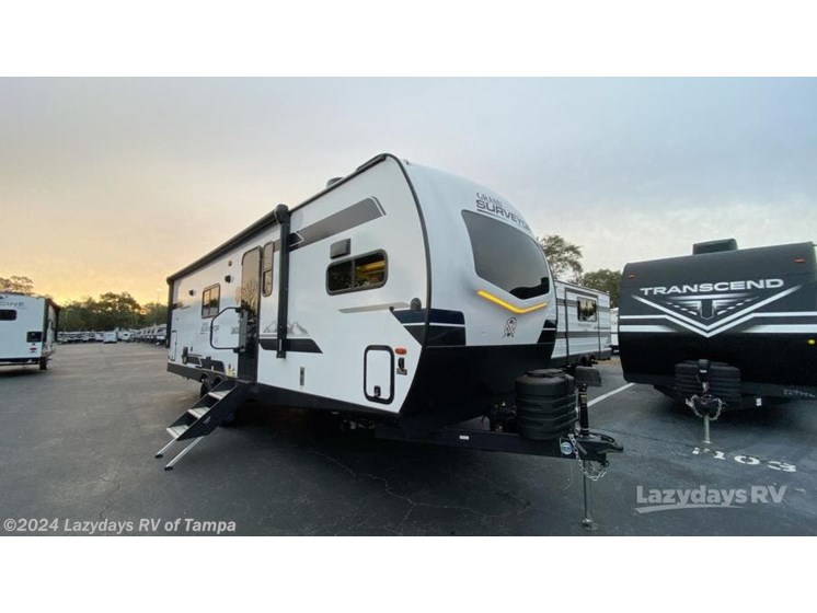 New 24 Forest River Grand Surveyor 268FKBS available in Seffner, Florida