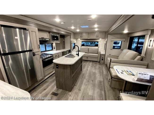 2024 Catalina Legacy Edition 283FEDS by Coachmen from Lazydays RV of Tampa in Seffner, Florida