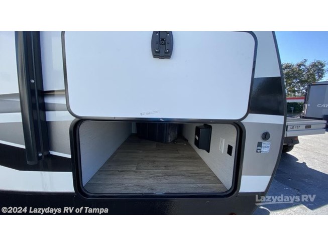 2022 Dutchmen Astoria 2703RB - Used Travel Trailer For Sale by Lazydays RV of Tampa in Seffner, Florida