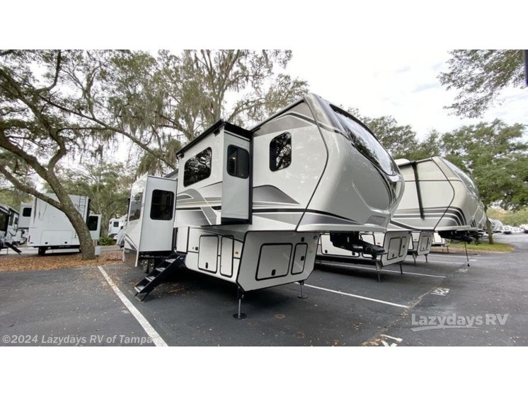 2024 Keystone Montana 3941FO RV for Sale in Seffner, FL 33584