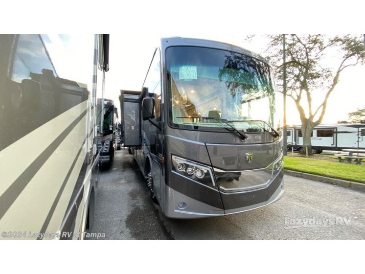 New 24 Thor Motor Coach Palazzo GT 37.5 available in Seffner, Florida
