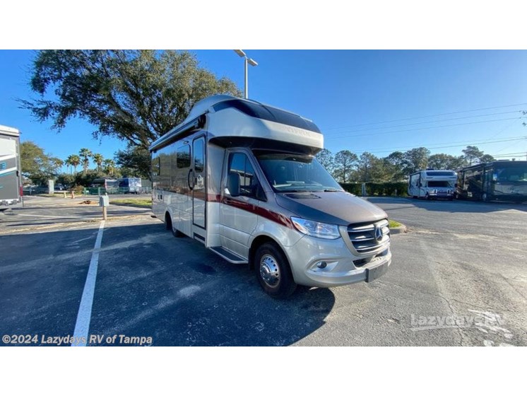 Used 20 Tiffin Wayfarer 24 QW available in Seffner, Florida