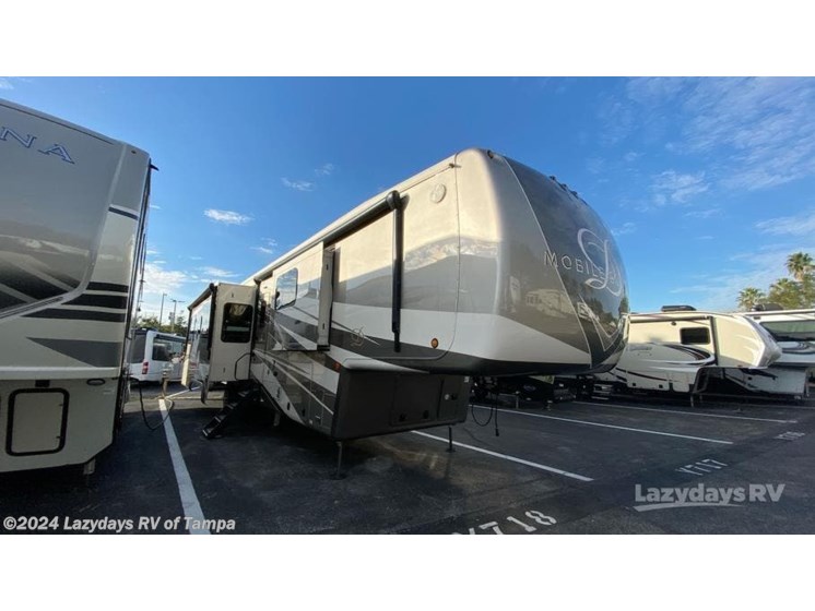 Used 2021 DRV Elite Suites 44 Houston available in Seffner, Florida