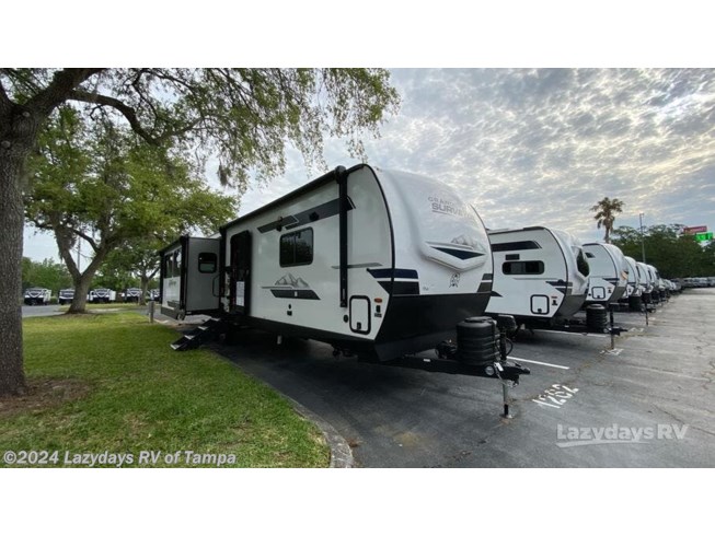 New 24 Forest River Grand Surveyor 305RLBS available in Seffner, Florida
