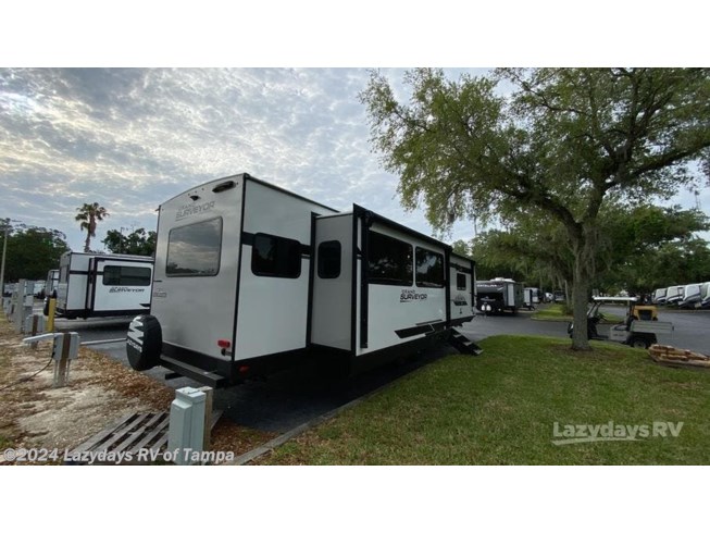 24 Forest River Grand Surveyor 305RLBS - New Travel Trailer For Sale by Lazydays RV of Tampa in Seffner, Florida