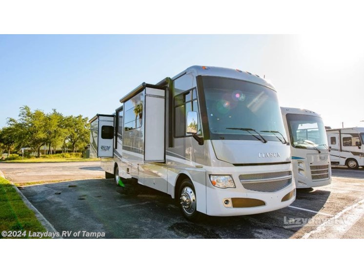 Used 2015 Itasca Suncruiser 35P available in Seffner, Florida