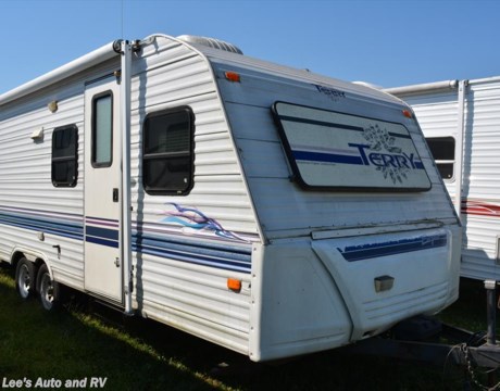 #TSU0049 - 1998 Fleetwood Terry 22LW for sale in Ellington CT