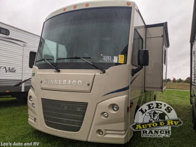 2018 Sunstar 26HE by Winnebago from Lee&#39;s Auto and RV Ranch in Ellington, Connecticut