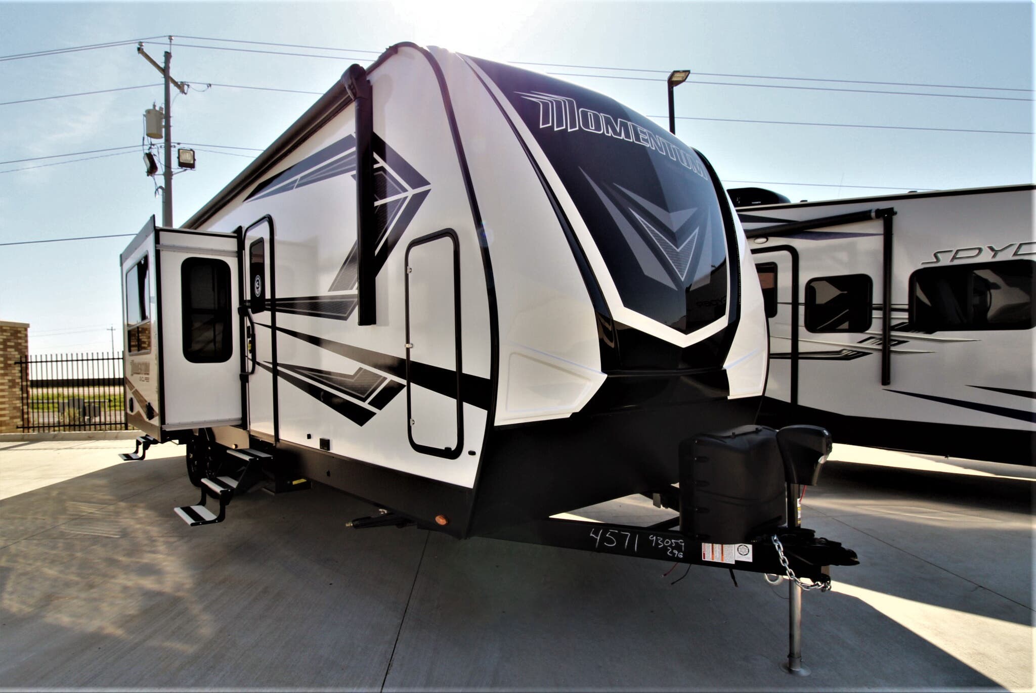 2021 Grand Design Momentum 29G RV For Sale In Sanger TX 76266 93059 