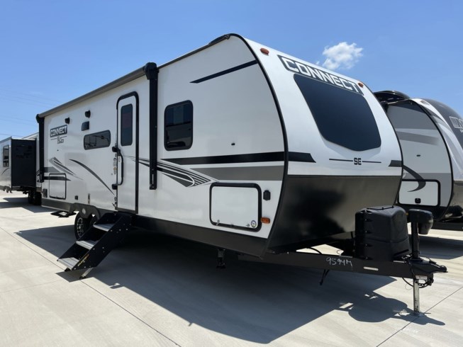 2021 K-Z Connect 241BHK - Used Travel Trailer For Sale by McClain&#39;s Longhorn RV in Sanger, Texas features Pantry, Smoke Detector, U-Shaped Dinette, Refrigerator, Dinette