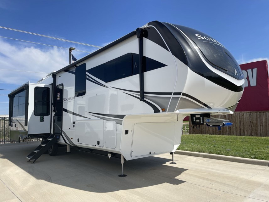 New 2025 Grand Design Solitude 370DV available in Sanger, Texas