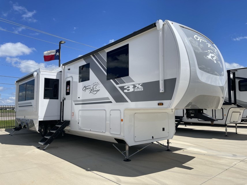 New 2025 Highland Ridge Open Range 3X 390TBS available in Rockwall, Texas