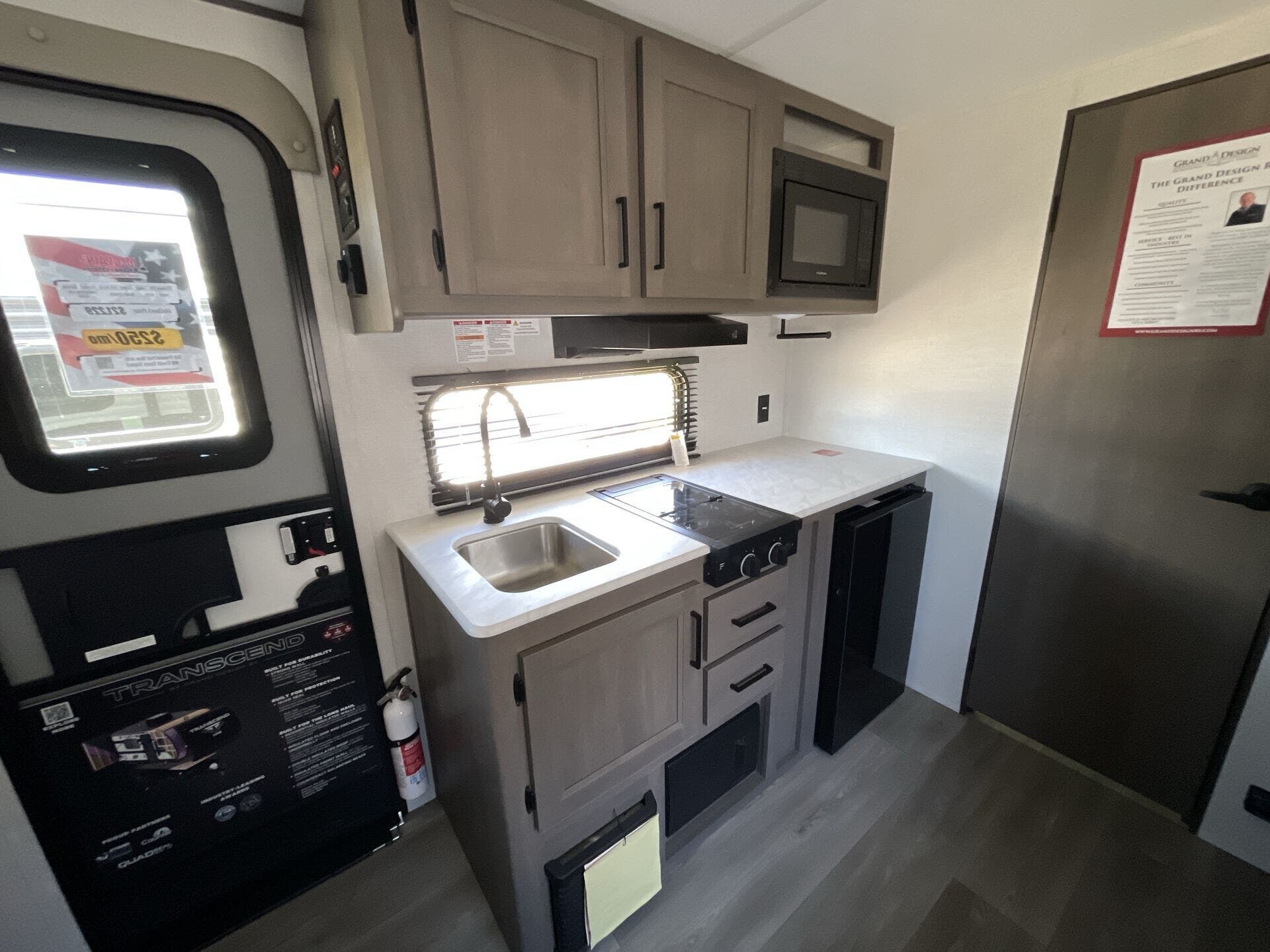 2025 Grand Design Recreational Transcend Narrow Body photo 2