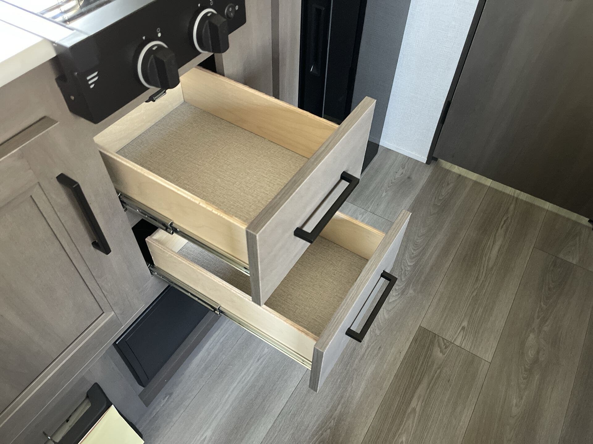 2025 Grand Design Recreational Transcend Narrow Body photo 4