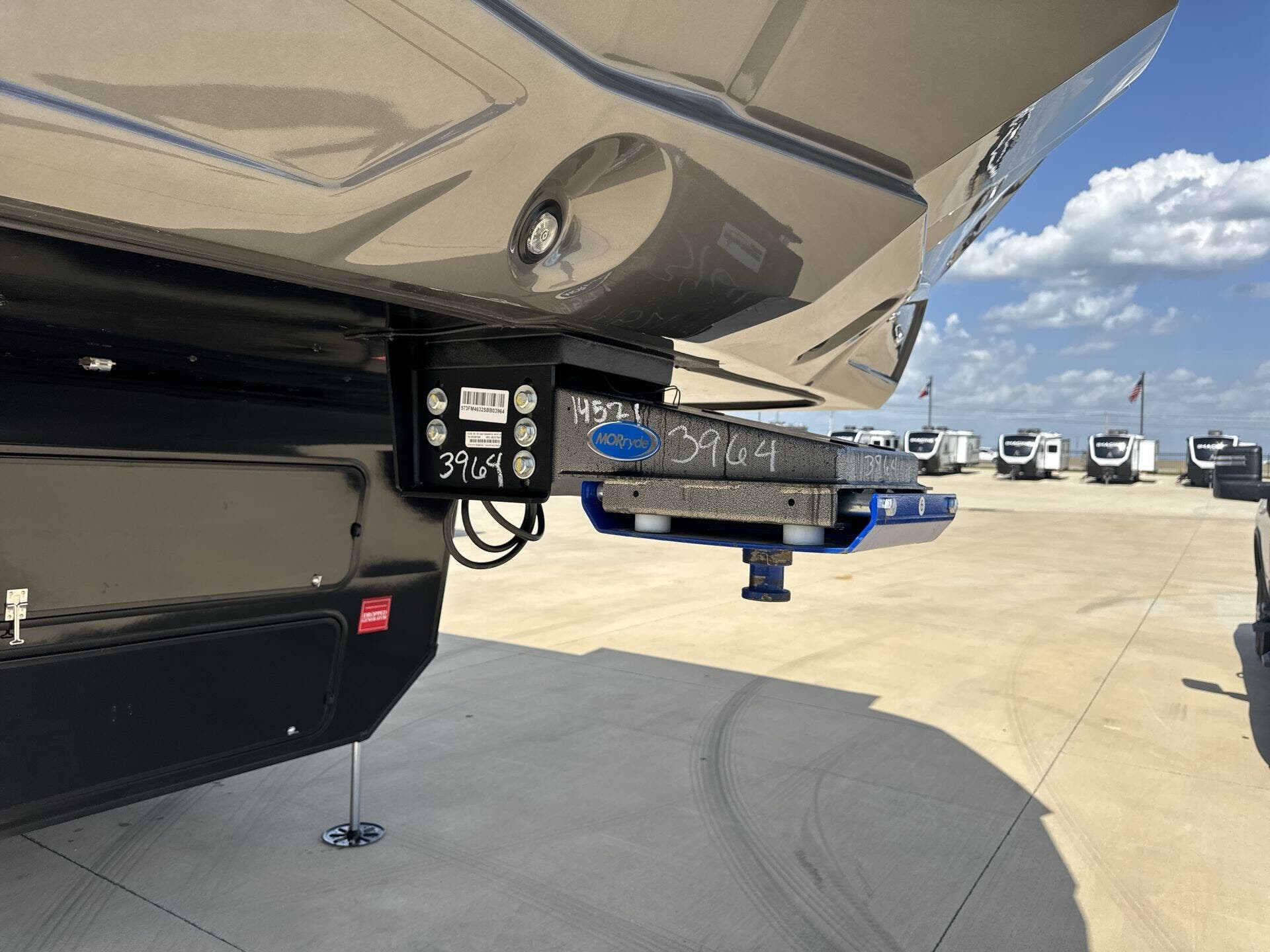 2025 Grand Design Recreational Momentum Wide Body photo 13