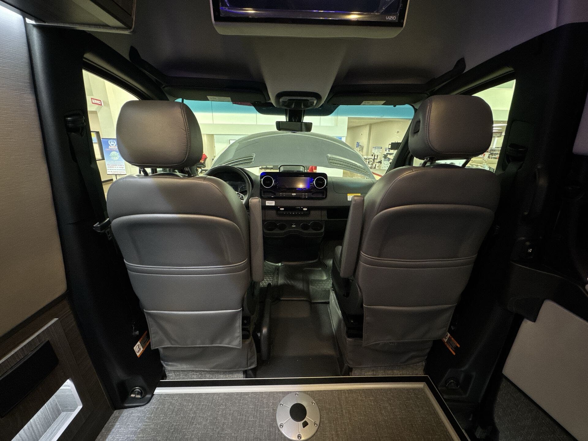 2025 Mercedes Benz Sprinter 3500 photo 13