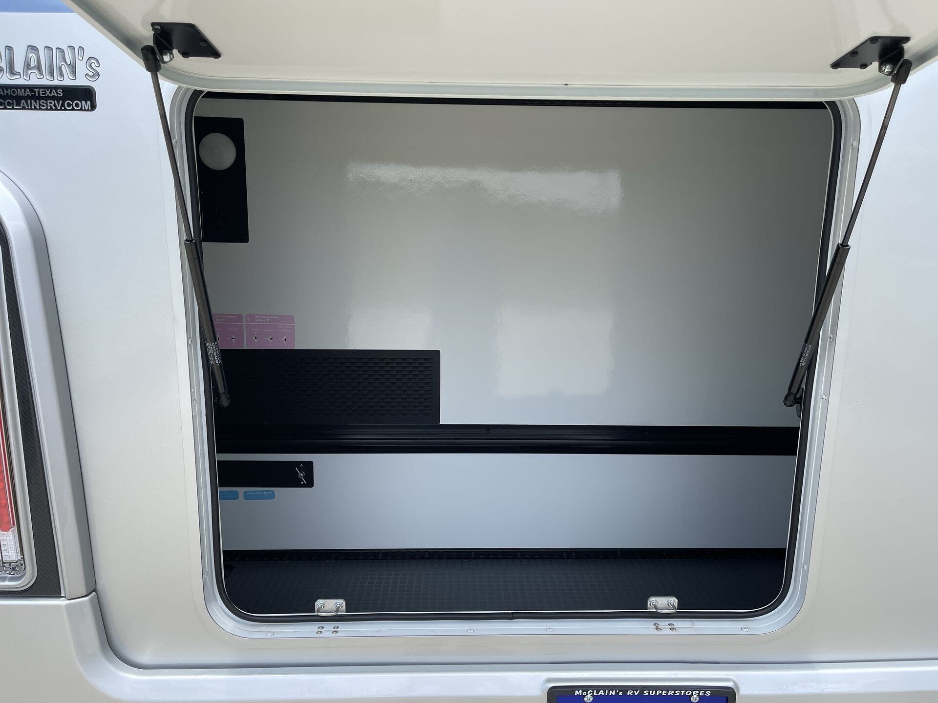 2024 Mercedes Benz Sprinter 3500 photo 21
