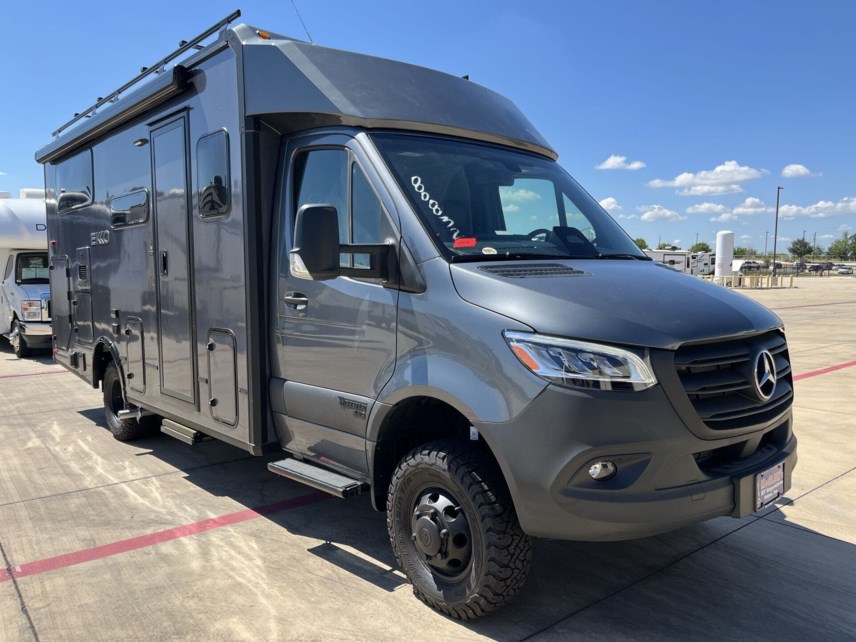 New 2026 Winnebago Ekko 23B available in Sanger, Texas