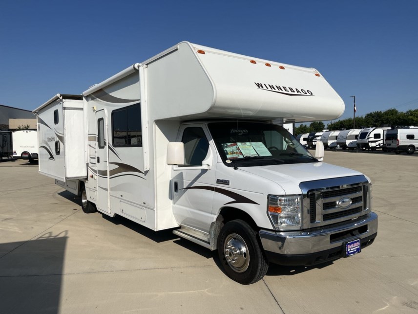 Used 2015 Winnebago Minnie Winnie 31H available in Sanger, Texas