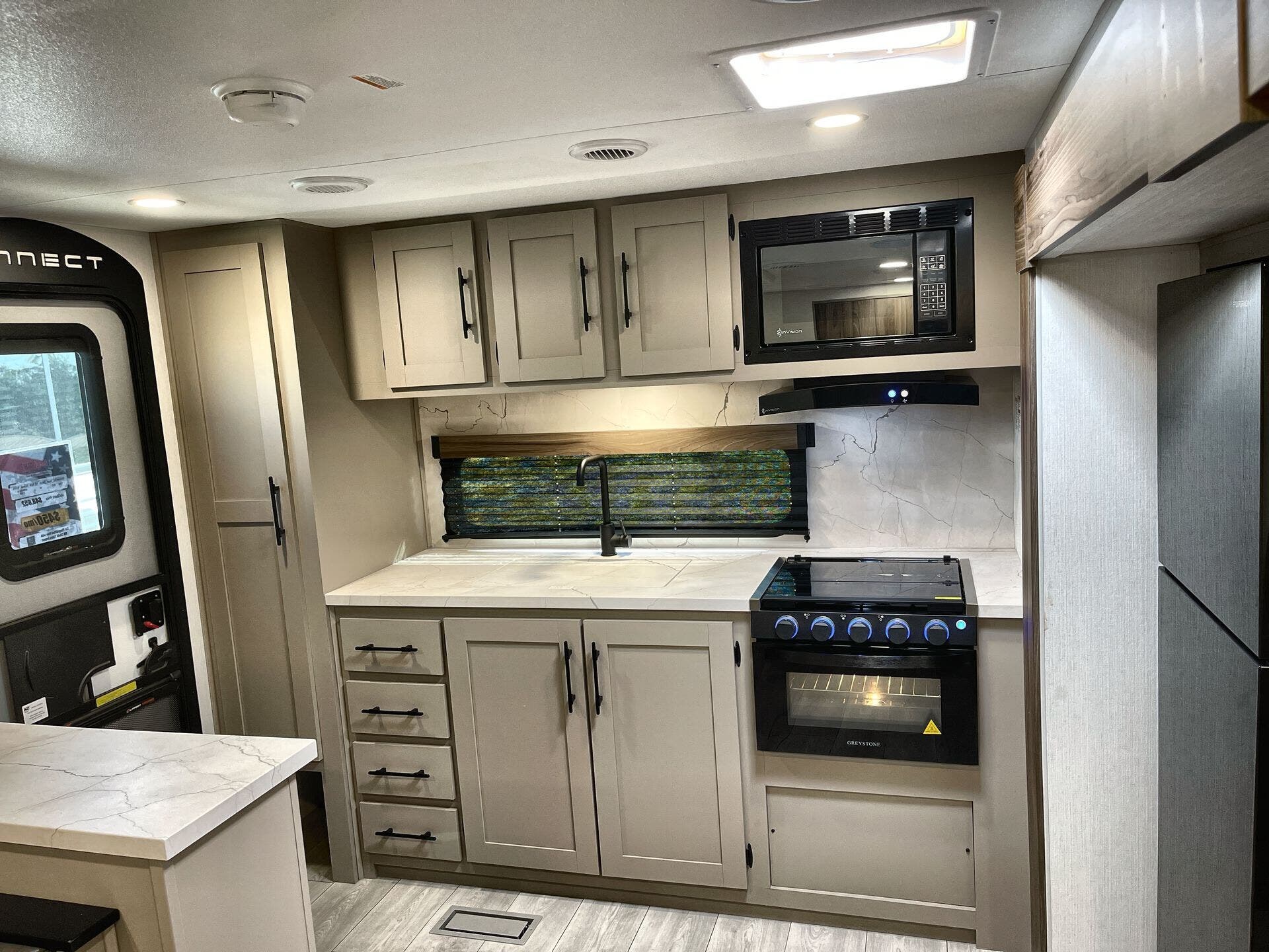 New 2026 K-Z Connect SE 221RK available in Sanger, Texas