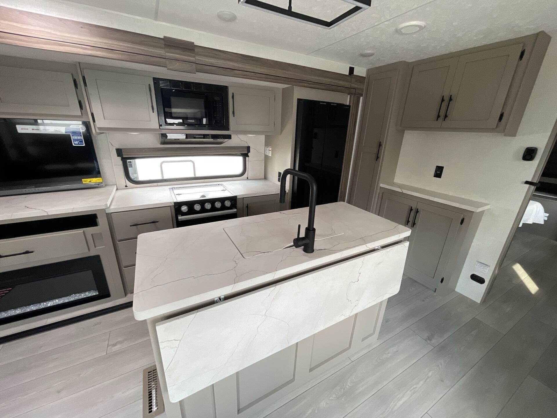 New 2025 K-Z Connect 293RB available in Sanger, Texas