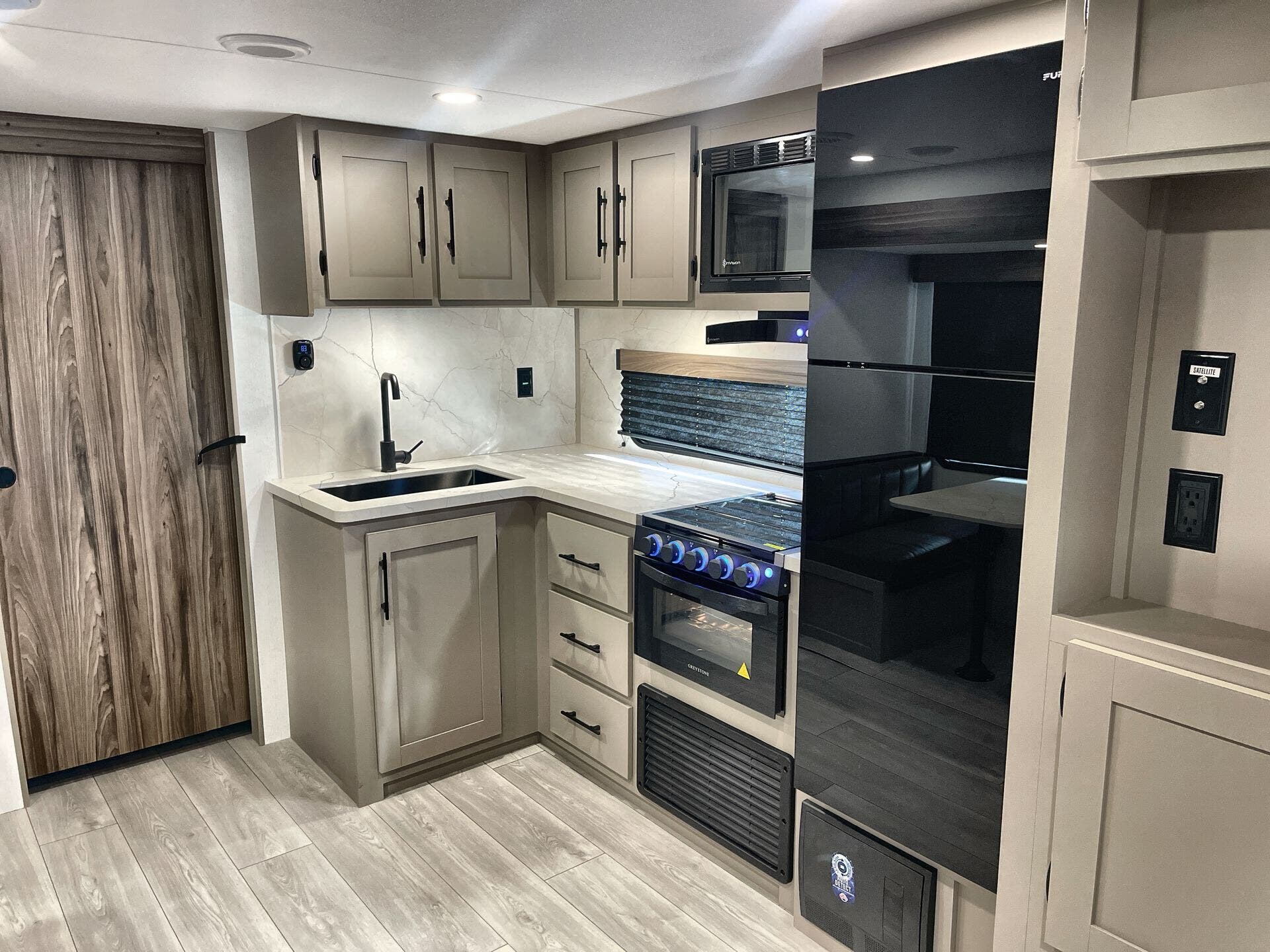 New 2026 K-Z Connect SE 271BHK available in Sanger, Texas