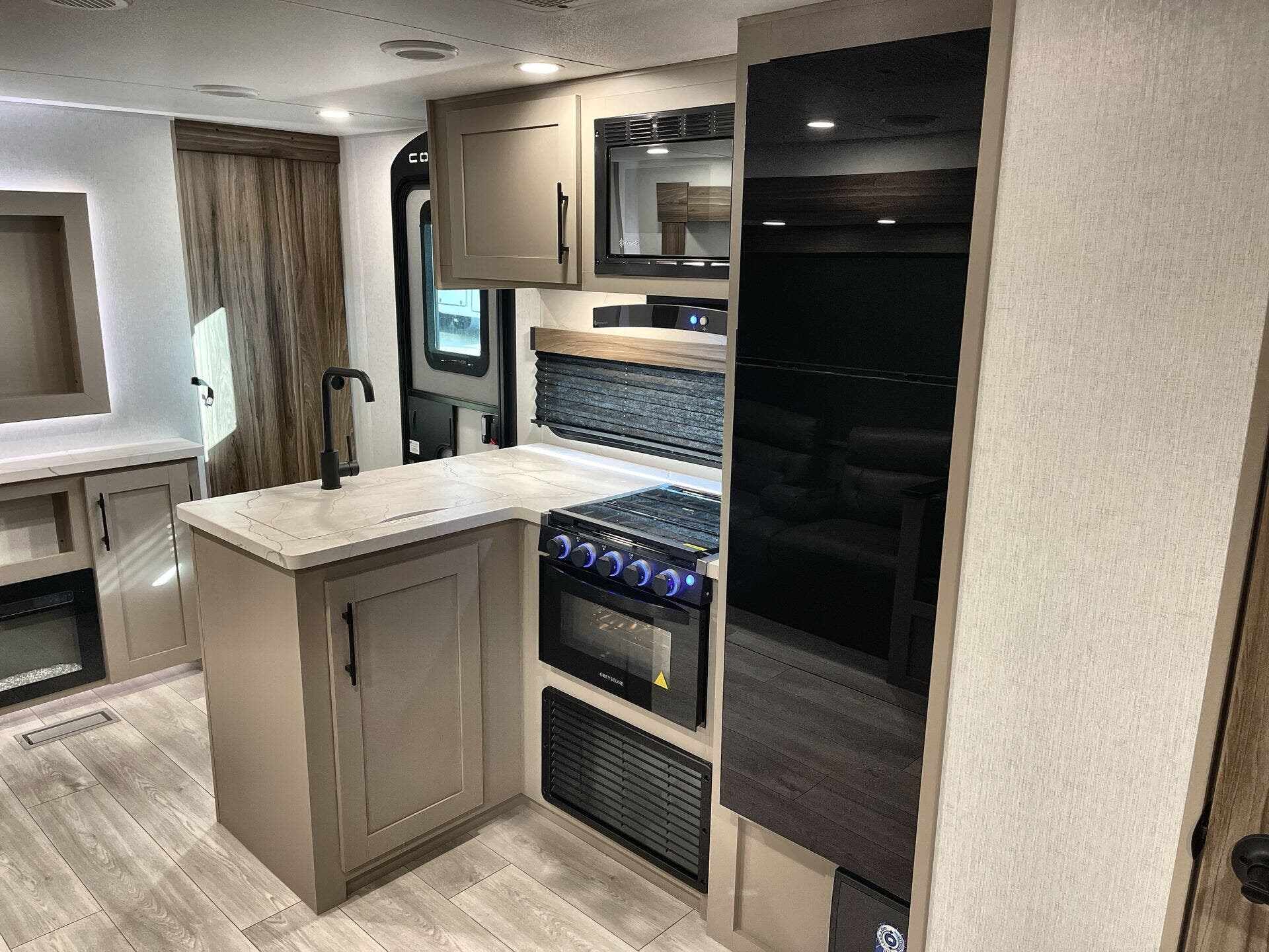 New 2026 K-Z Connect SE 281BHK available in Sanger, Texas