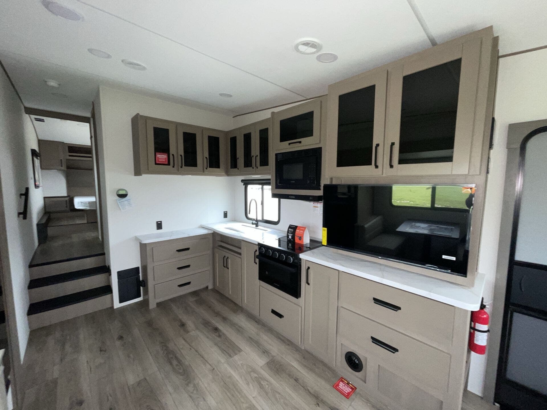 2026 Grand Design Reflection 100 24RL - New Fifth Wheel For Sale by McClain's Longhorn RV in Sanger, Texas